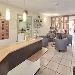 Hotel Restaurant Le Pan De Bois Bréviandes
