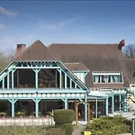 Hotel Restaurant Le Pan De Bois